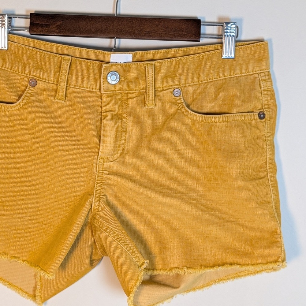 Gap Womens Mustard Yellow Corduroy Raw Hem Shorts Size 6 Boho Festival
